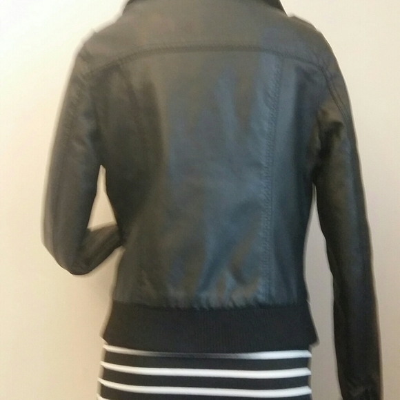 NWOT Faux Leather Bomber Jacket - Picture 3 of 9